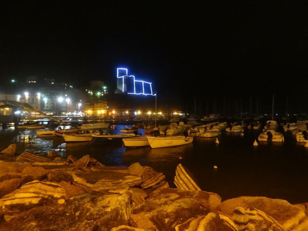 Affittacamere La Baia Di ليريسي المظهر الخارجي الصورة